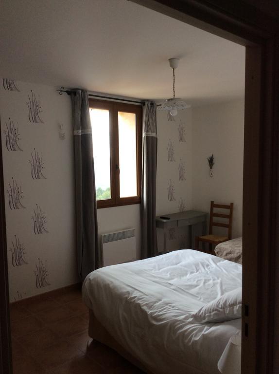 La Campagne De Petre Hotel Entrevennes Kültér fotó